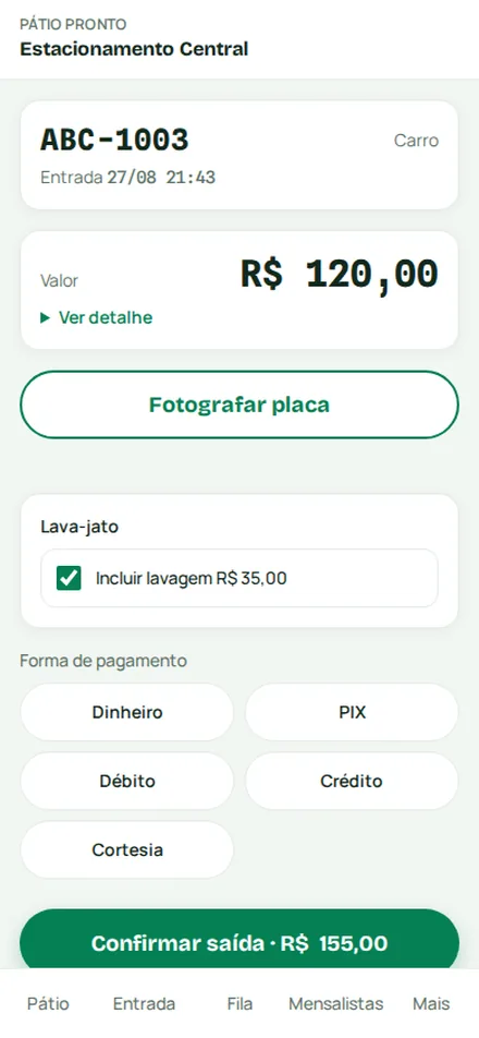 Tela de saída do Pátio Pronto com a placa, o valor calculado e as formas de pagamento